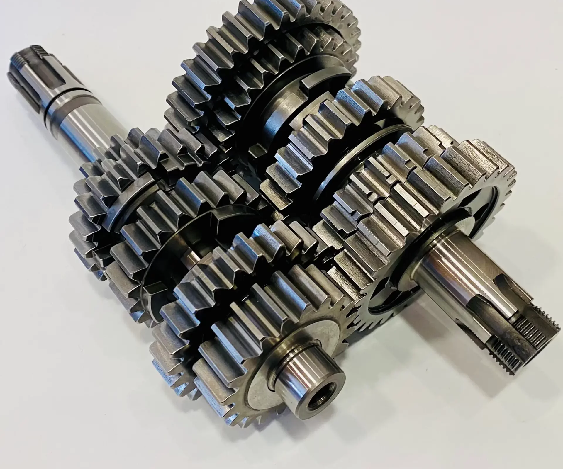 Suzuki TR750 Transmission - top view