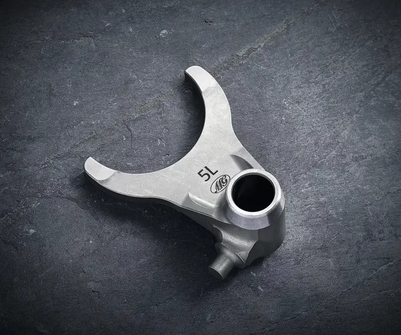 CR500 5L OEM 24211KA5690