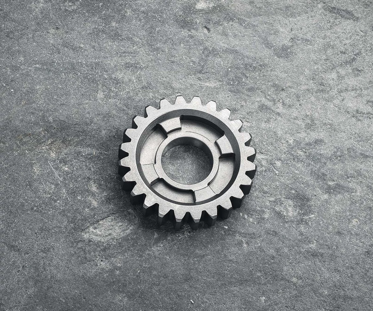 CR500 24T GEAR, MAINSHAFT FIFTH 23481ML3670